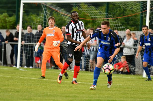 luton town vs grimsby town