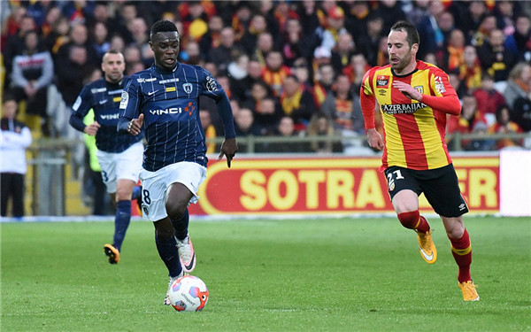 lens vs orleans