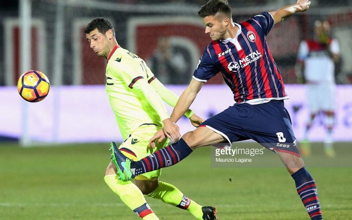 crotone vs bologna