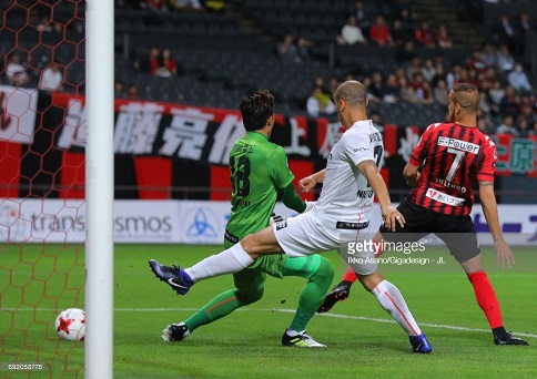 vissel kobe vs consadole sapporo