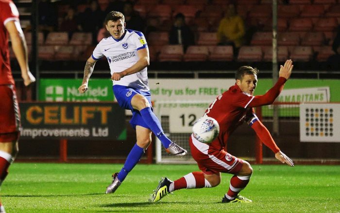 gilingham vs crawley town 111218